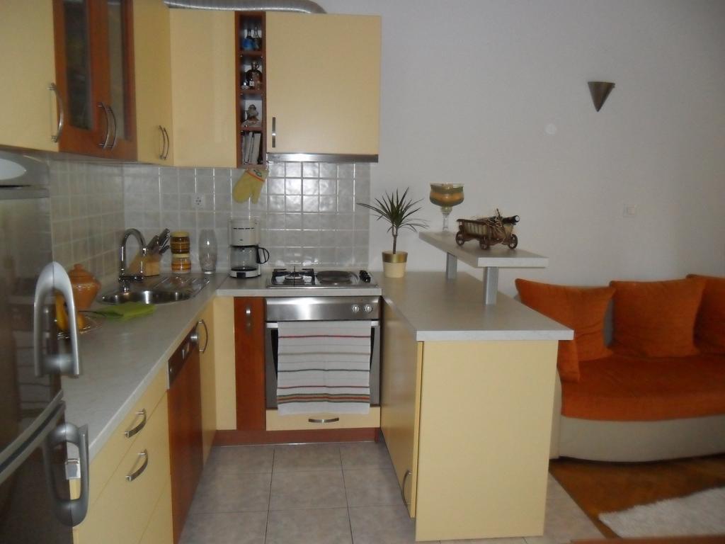 Apartment Ivan Трогир Стая снимка
